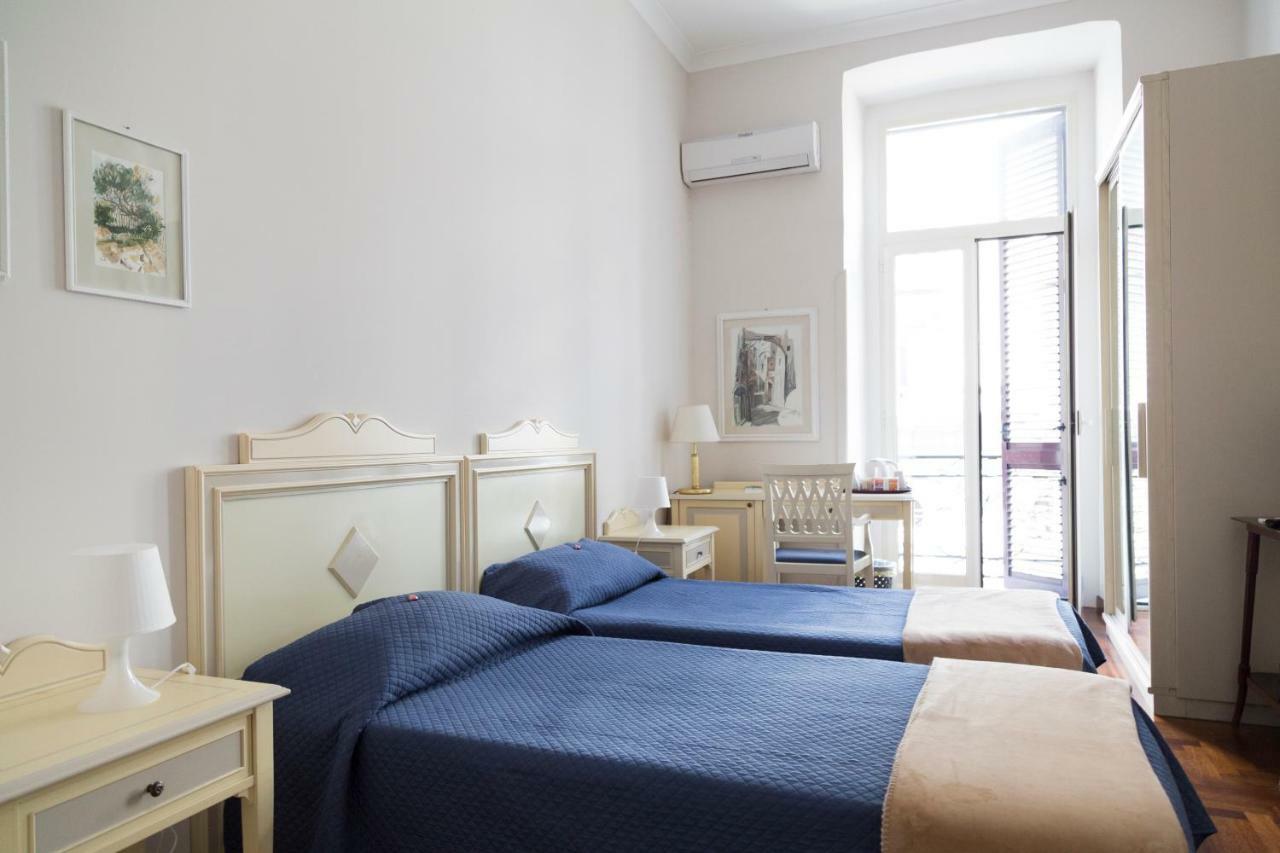 Bianchi Mediterranei B&B Неаполь Экстерьер фото